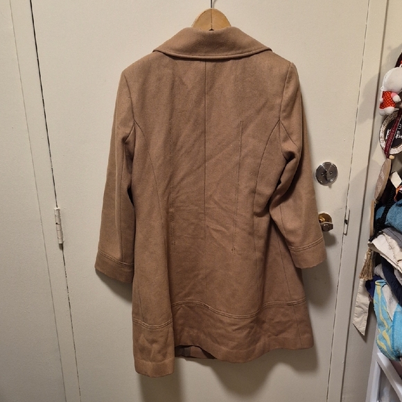 Jessica Women's Tan Coat - Picture 4 of 4